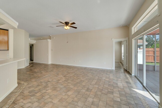 Building Photo - 2711 Breakwater Ct