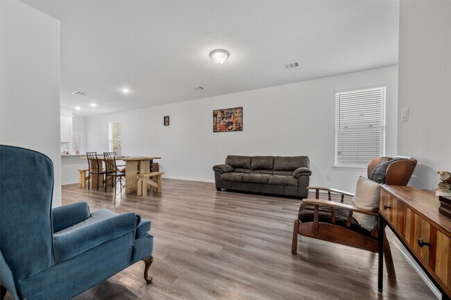 Building Photo - 21214 George Vancouver Ct