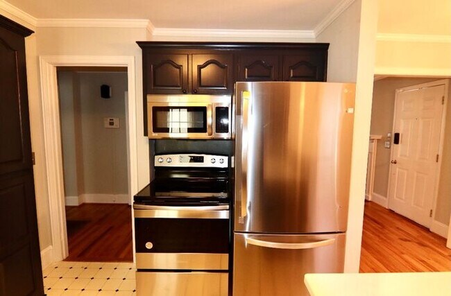 Building Photo - Rock Hill!  Beautiful home available!