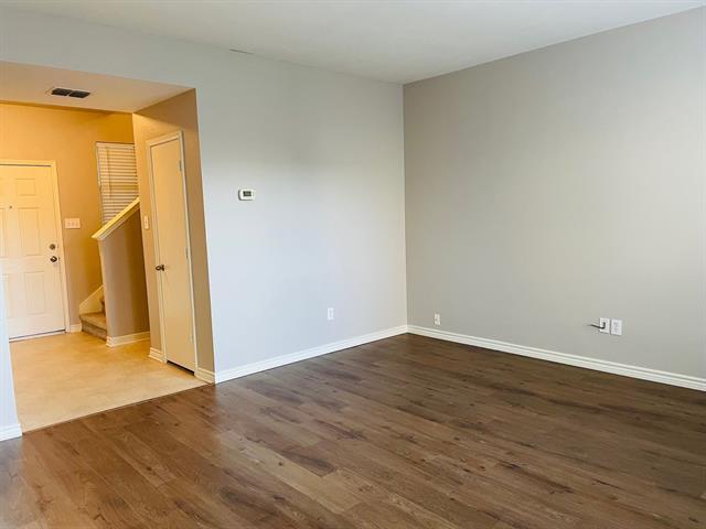 Building Photo - 7120 Wind Row Dr