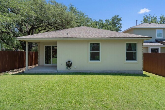 Building Photo - 2304 Jesse Owens Dr