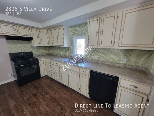 Building Photo - 2806 S Villa Dr