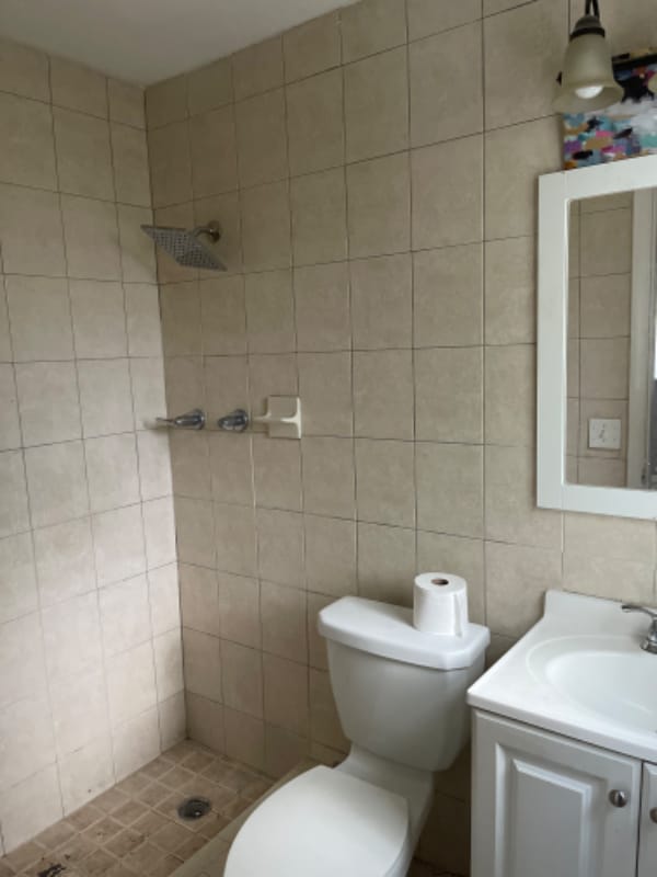 Building Photo - 548 NW 2nd Way