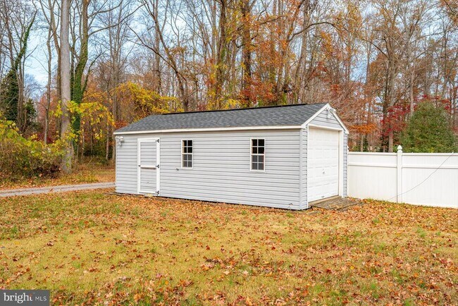 Building Photo - 2942 S Haven Dr