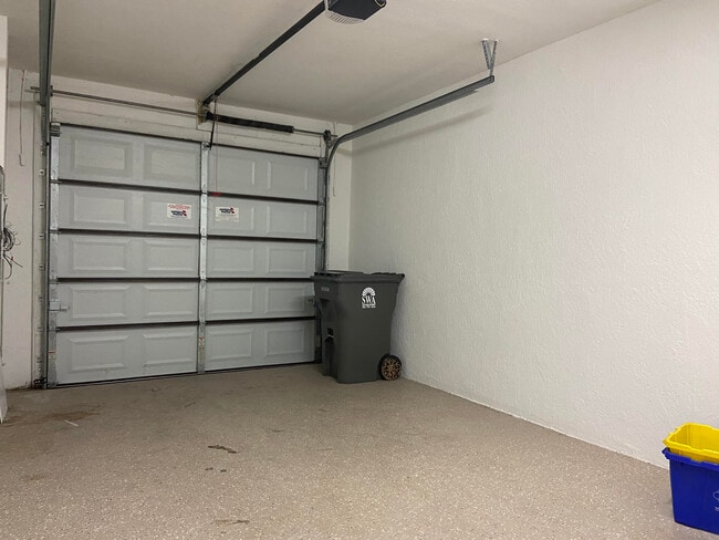 Building Photo - 281 Bella Sol Way