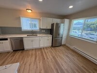 Building Photo - 5851 El Zuparko Dr