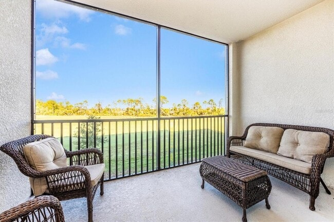 Building Photo - 12280 Wellen Golf St