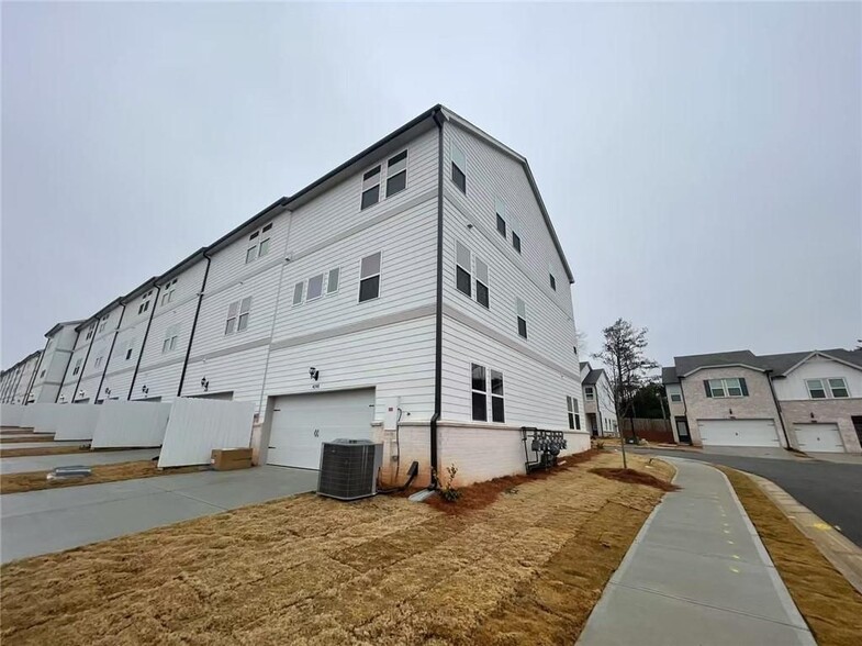 Building Photo - 4195 Holland Grv Rd