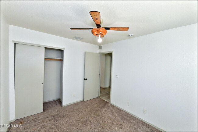 Building Photo - 872 Colbert Shapleigh Pl