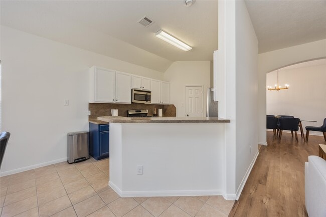 Building Photo - 11718 Fortune Park Dr