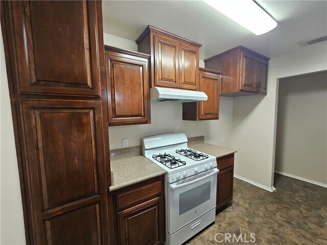 Building Photo - 7001 Church St