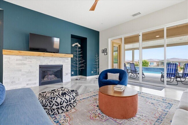 Building Photo - 67263 S Chimayo Dr