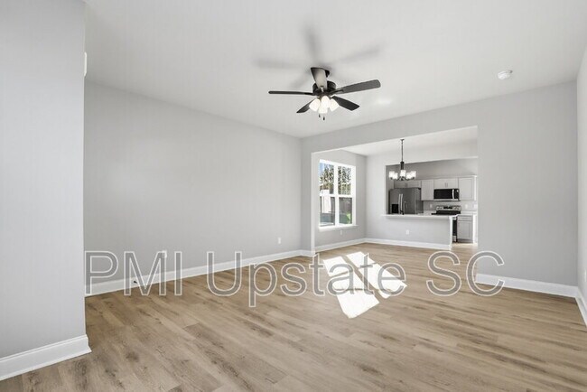 Building Photo - 109 Virginia Ave