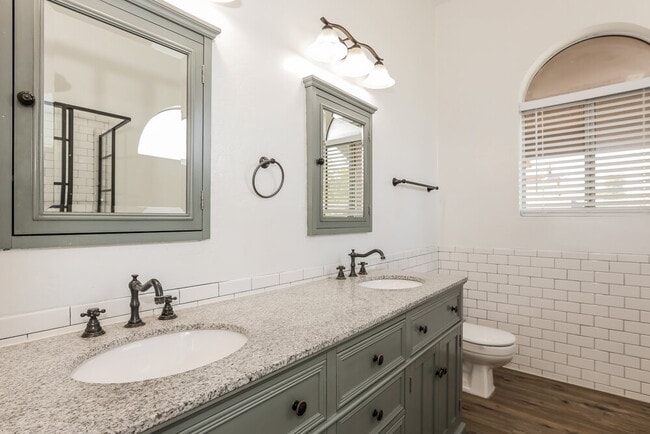 Building Photo - 3134 E McKellips Rd