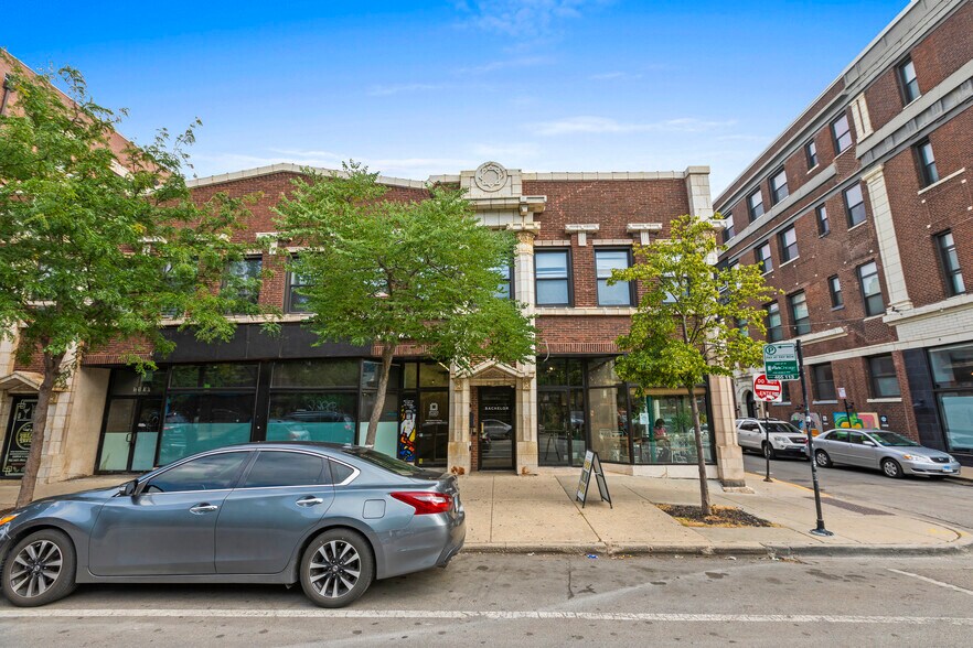 Primary Photo - 1136 W Wilson Ave