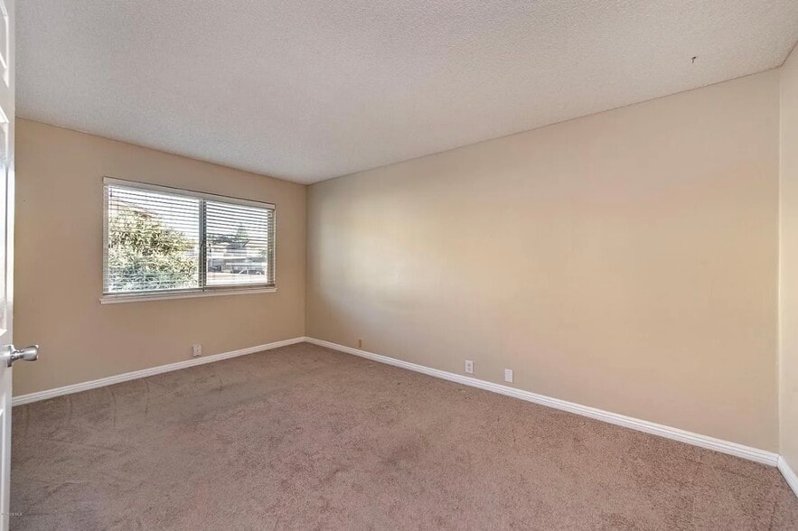 Building Photo - 1784 Orinda Ct