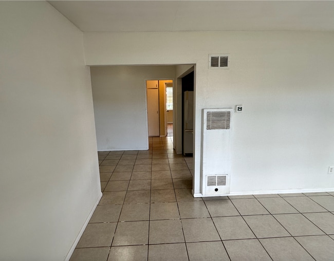 Building Photo - 3171 Luna Ave