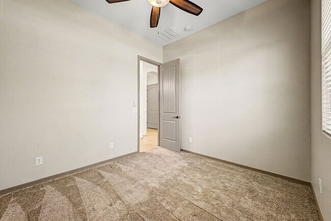 Building Photo - Ironwood Crossings