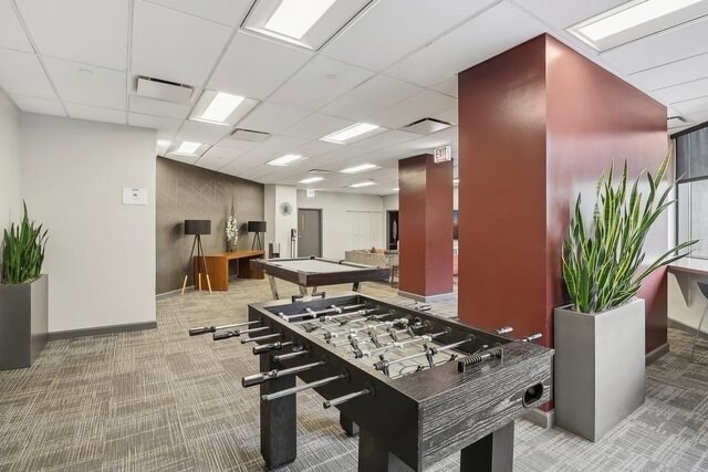 Building Photo - 3660 N Lake Shore Dr
