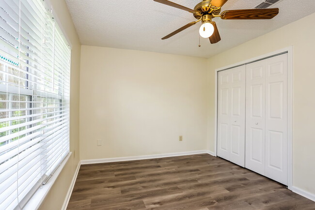 Building Photo - 11141 Coldfield Dr