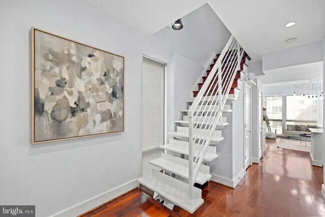 Building Photo - 1209 13th St NW