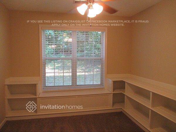 Building Photo - 2039 Ridgestone Landing SW