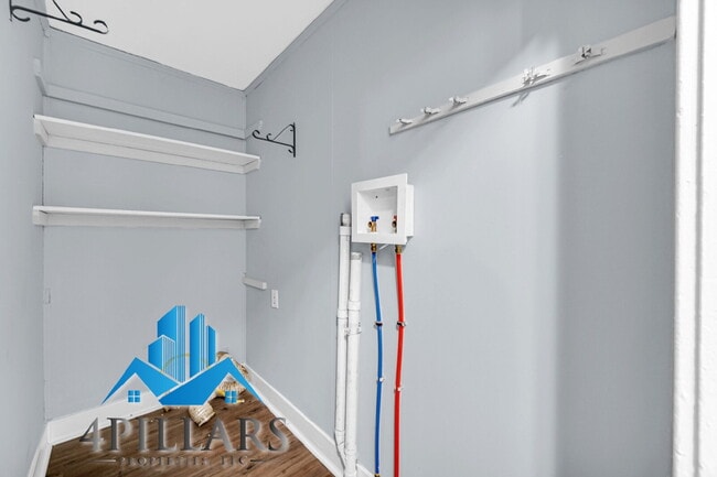 Building Photo - 1404 Federal Ave