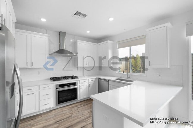 Building Photo - 4785 Happy Hallow Dr