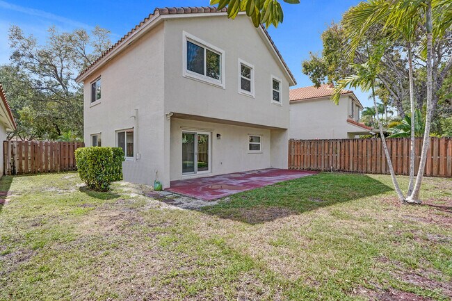 Building Photo - 9821 NW 5th Pl