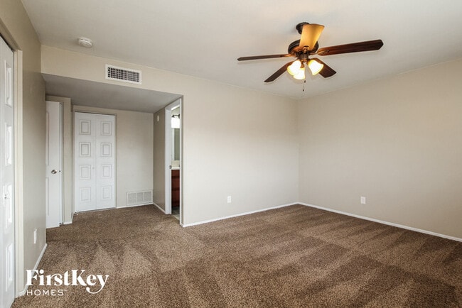 Building Photo - 15234 N 51st Dr