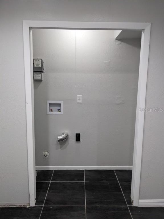 Building Photo - 165 Windtree Ln