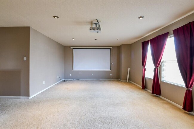 Building Photo - 4819 Fair Oak Dale Ln