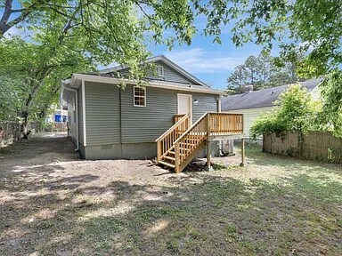 Building Photo - 3926 Arkwright St