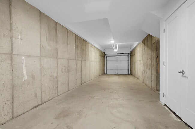 Building Photo - $2,945.00, 2 bedroom, 2.5 bathroom located...