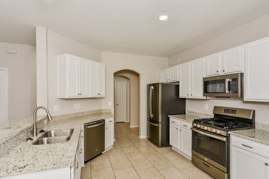 Building Photo - 3210 Saylers Creek