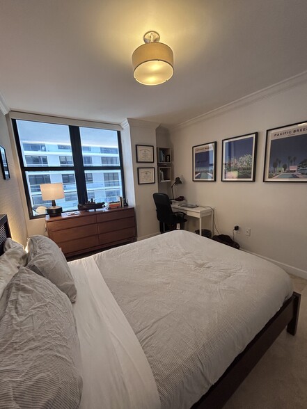 Building Photo - 9801 Collins Ave