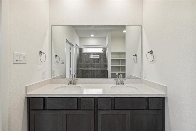 Building Photo - 9614 Angelina Water Dr