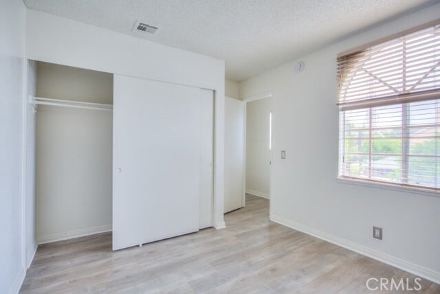 Building Photo - 13006 Parkview Dr