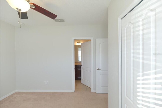 Building Photo - 600 Northern Way