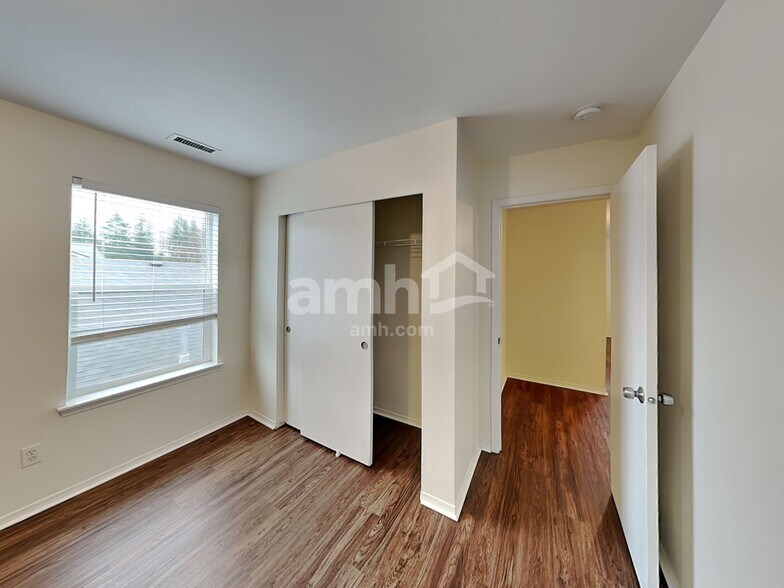 Building Photo - 17314 84th Ave Ct E