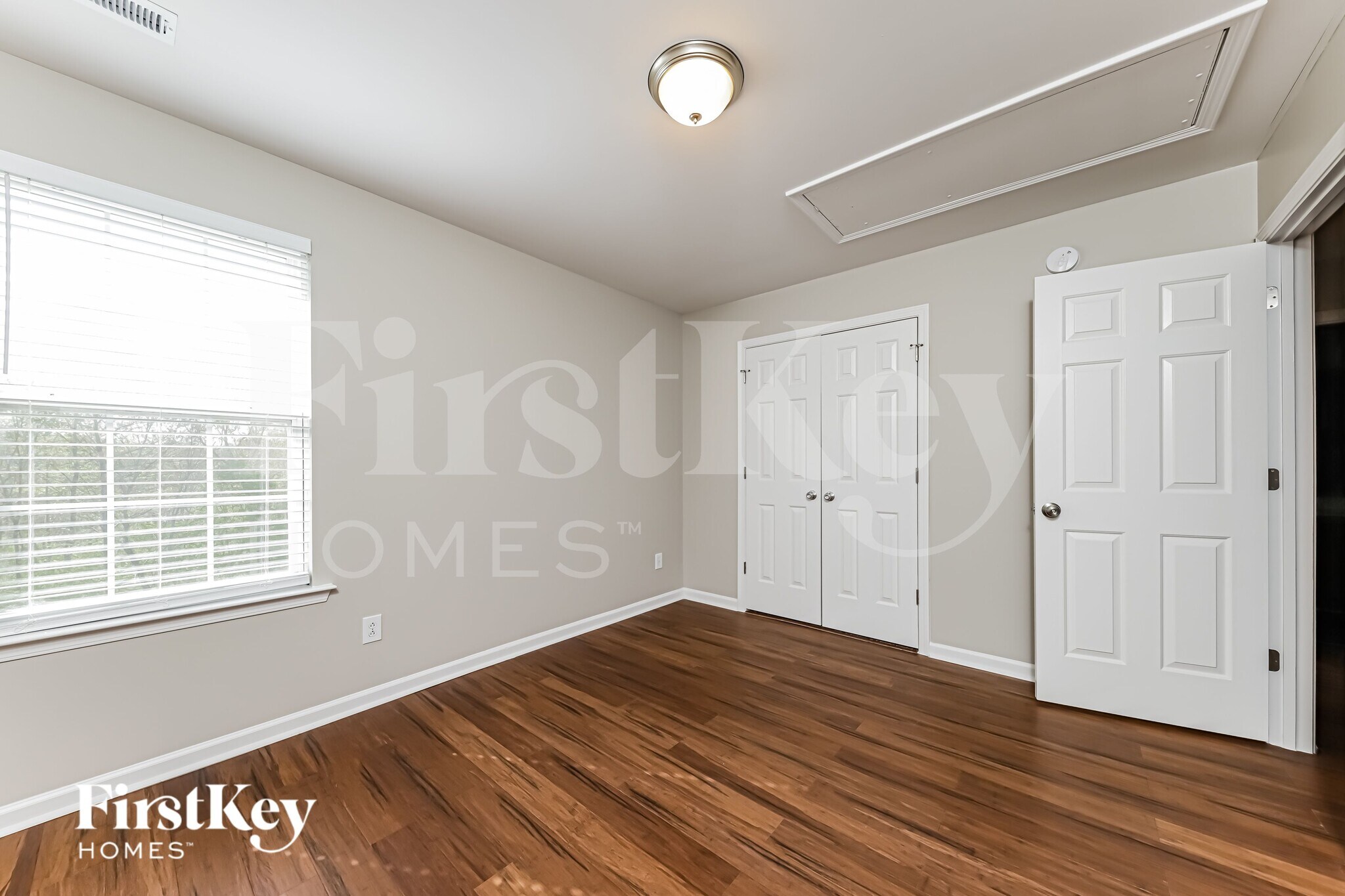 Building Photo - 6221 Elderbush Dr