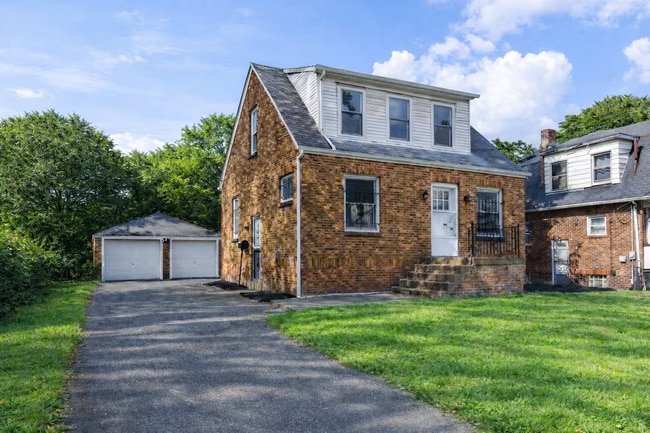 Building Photo - 532 W Ravenwood Ave