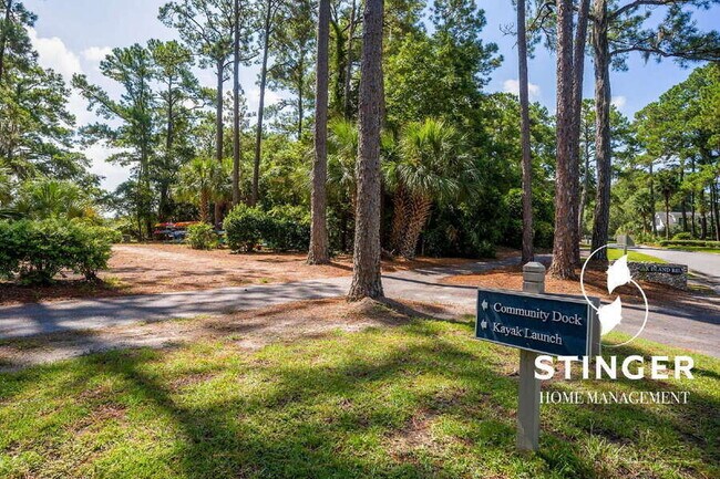 Building Photo - 144 Locust Fence Rd