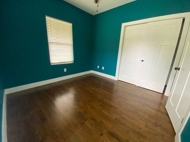 Building Photo - Beautiful 3 Bed 2 Bath in Madison - Newer Construction