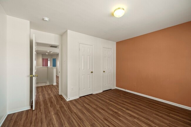 Building Photo - 12202 Mardi Gras Dr