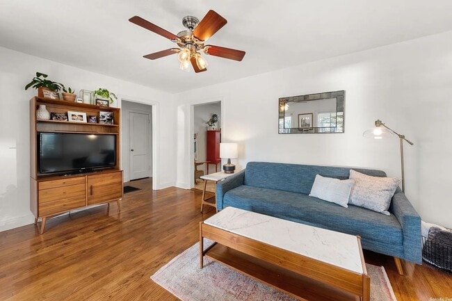 Building Photo - 5516 C St