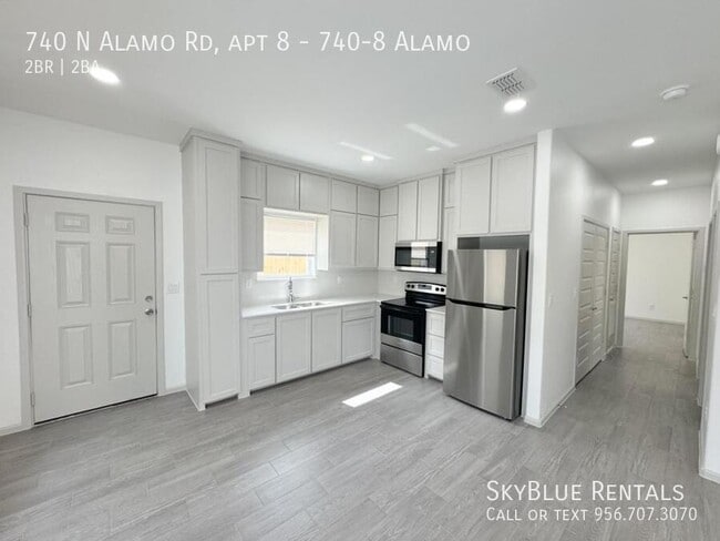 Building Photo - 740 N Alamo Rd