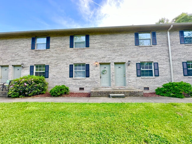 Building Photo - 101 Carter Sells Rd