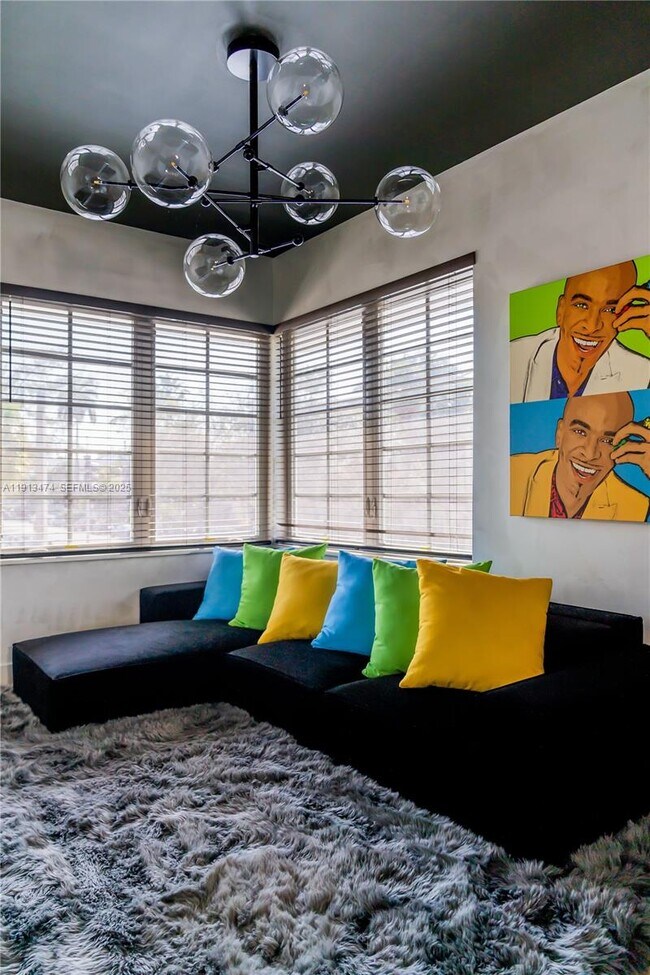 Building Photo - 1601 Jefferson Ave