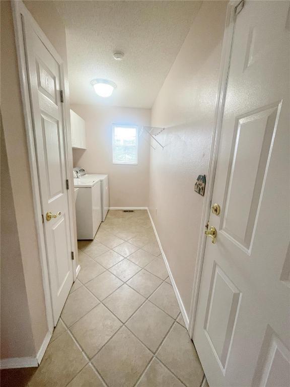 Building Photo - 1146 Illini Dr